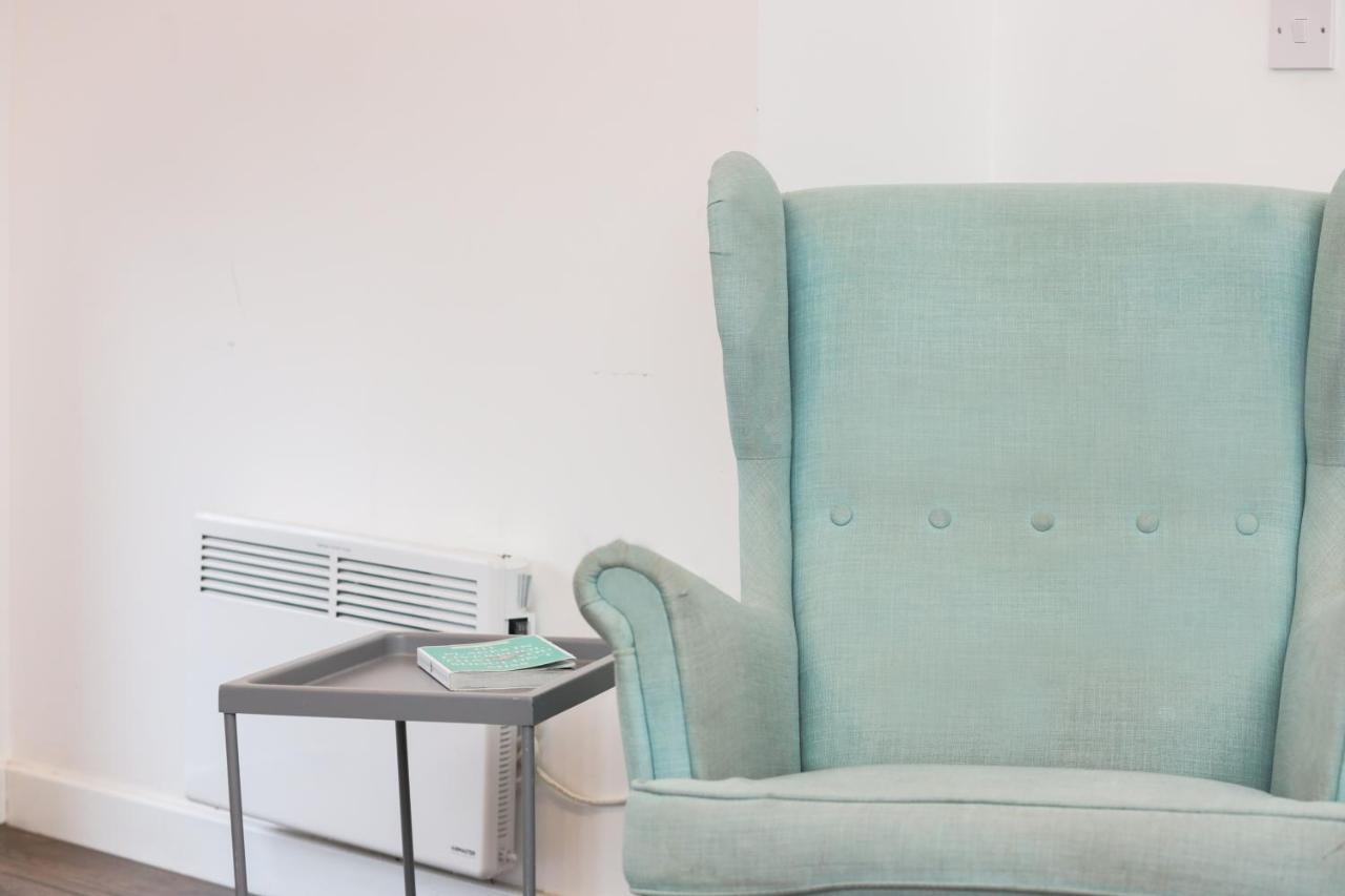 L1 Boutique By Happy Days Apartment Liverpool Bagian luar foto