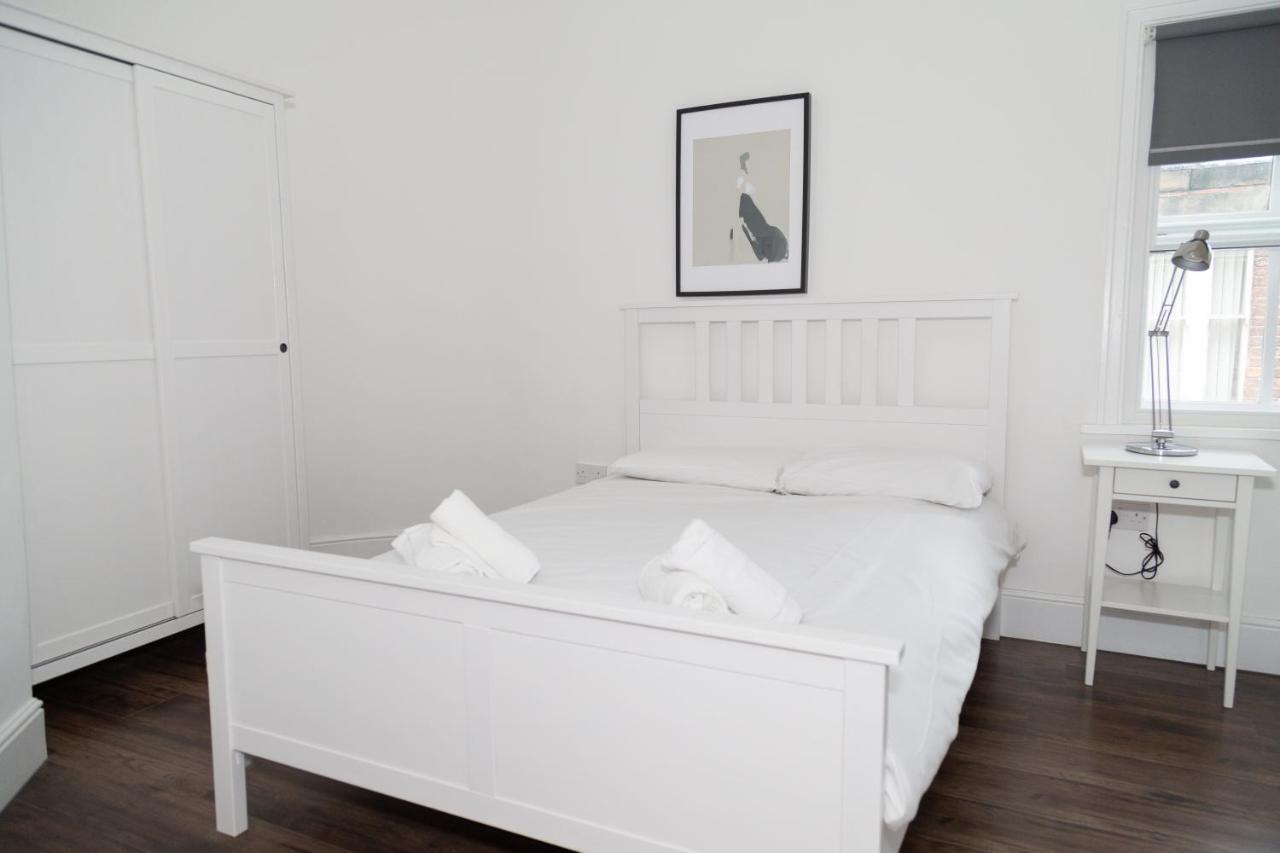 L1 Boutique By Happy Days Apartment Liverpool Bagian luar foto